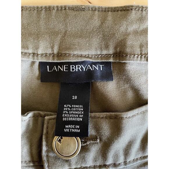 Plus 18 Casual Distressed Ripped Patched Relaxed Army Green Tapered Leg Jeans - Picture 6 of 12